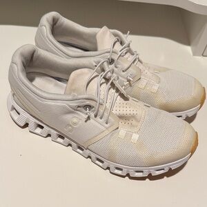On Cloud White Lightweight Sneakers